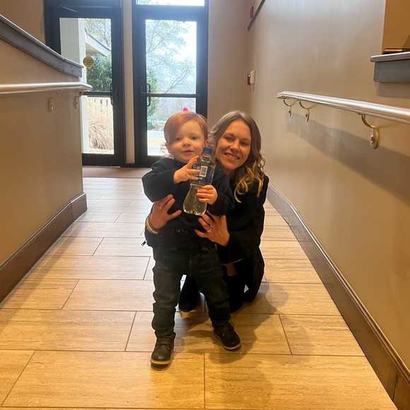 Meet your Posher, Anne-Marie - Picture 4 of 5